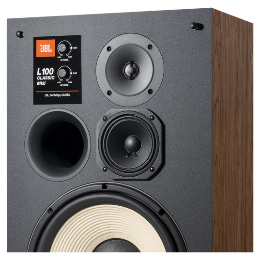 L100 Classic MkII - Black - Detailshot 6