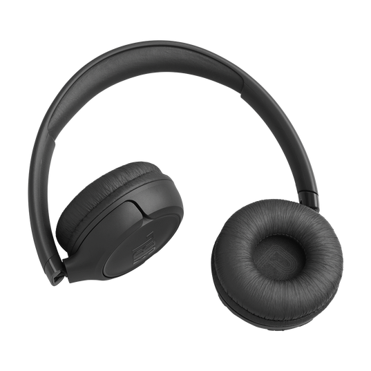JBL Tune 530BT - Black - Wireless on-ear Bluetooth&reg; headphones - Detailshot 1