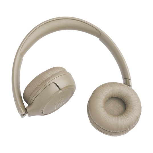 JBL Tune 530BT - Beige - Wireless on-ear Bluetooth&reg; headphones - Detailshot 1