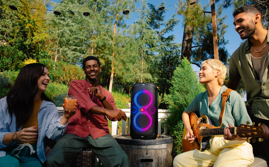 JBL Partybox 110 | Portable party speaker with 160W powerful sound,  built-in lights and splashproof design.