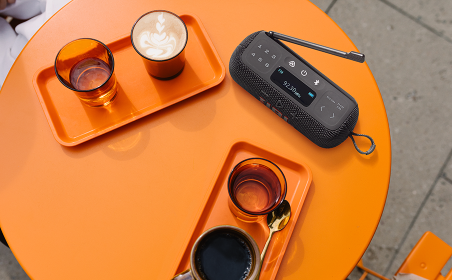 清晰無比的 JBL 專業音效