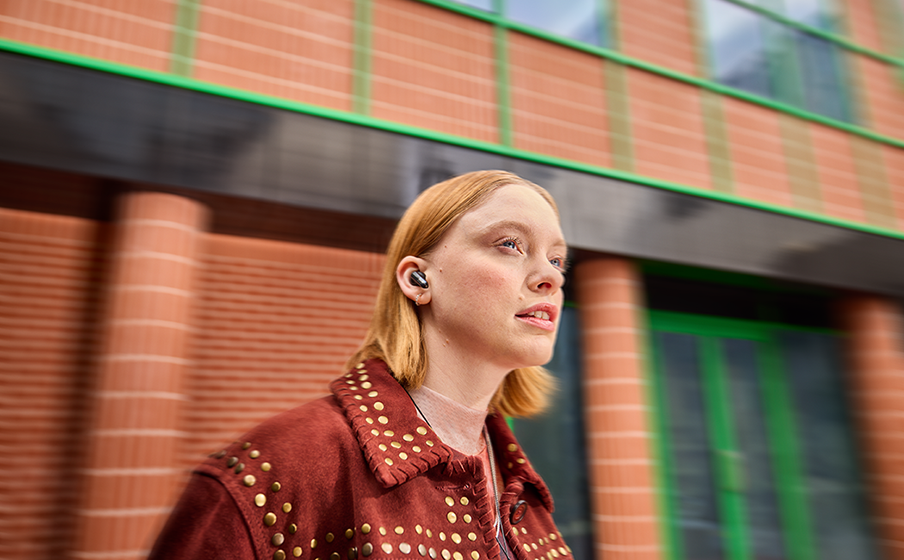 高解析度音訊無線耳機，搭配 JBL 經典音效