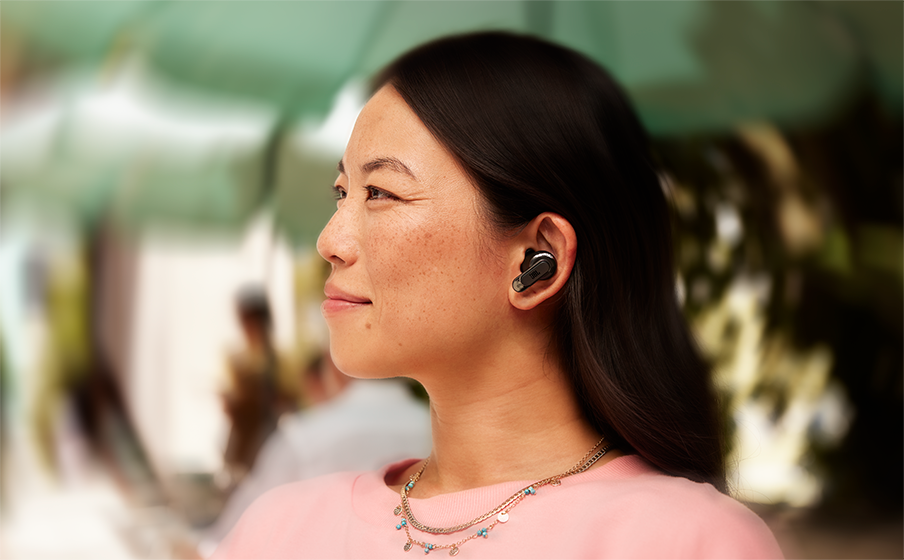 配備混合雙驅動器的經典 JBL Pro 音效