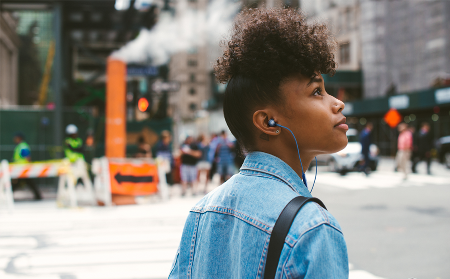 Jbl live 100 specs best sale