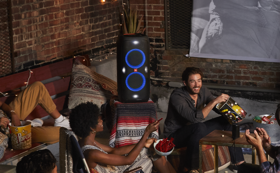 JBL Partybox 310 | Portable party speaker with dazzling lights and